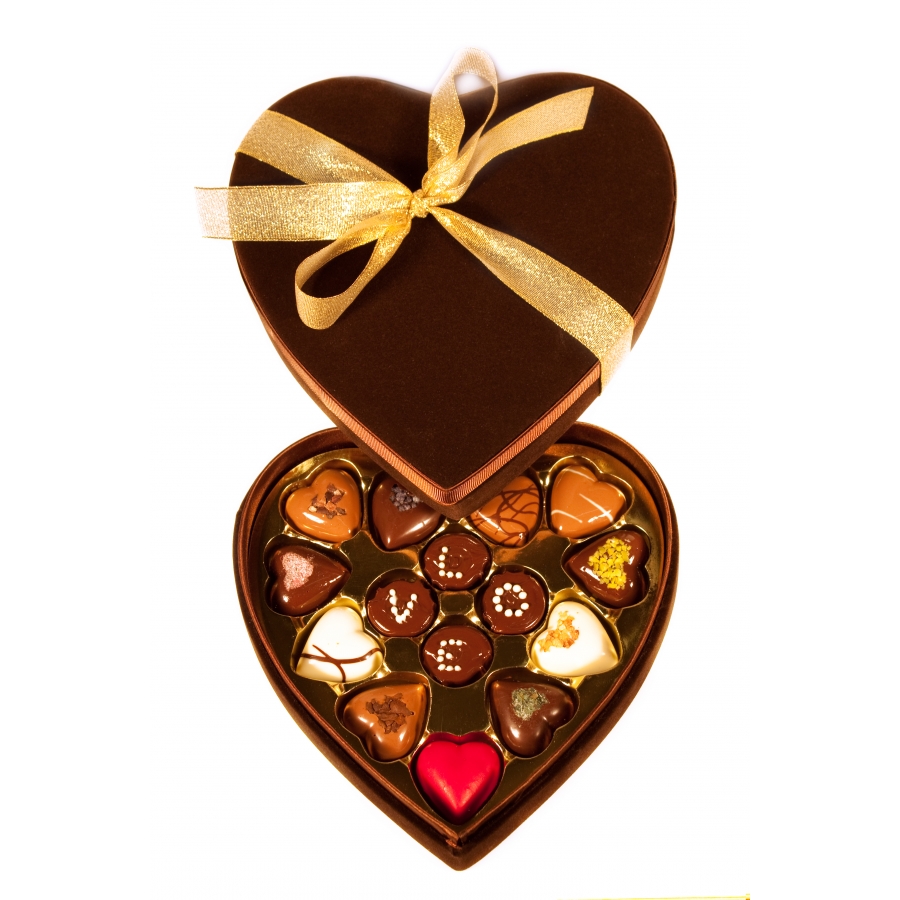 boite-chocolat-en-coeur-de-velours-brun.jpg