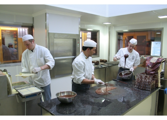 Cours de chocolat au cœur de notre atelier