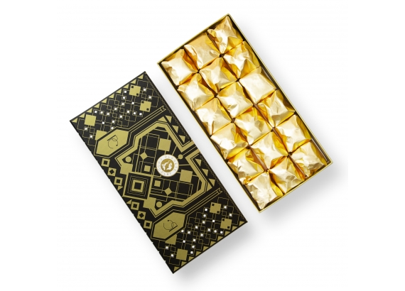 Schachtel Marrons glacés.